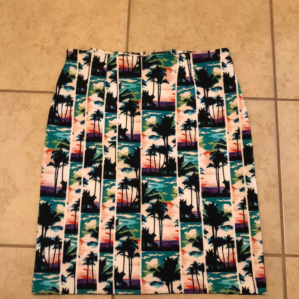 Pencil skirt